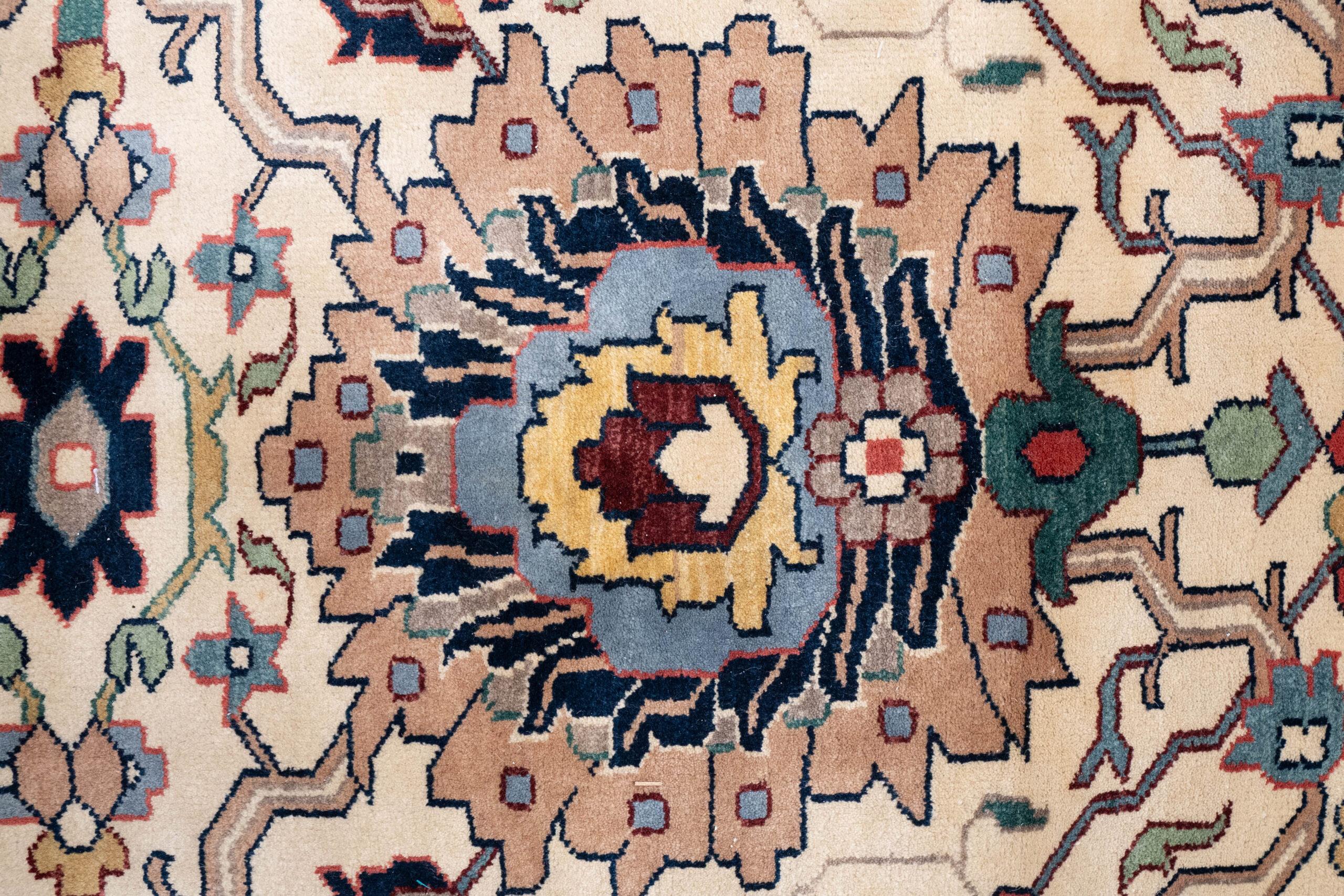 Serapi Rug 10.0x14.0 View 4