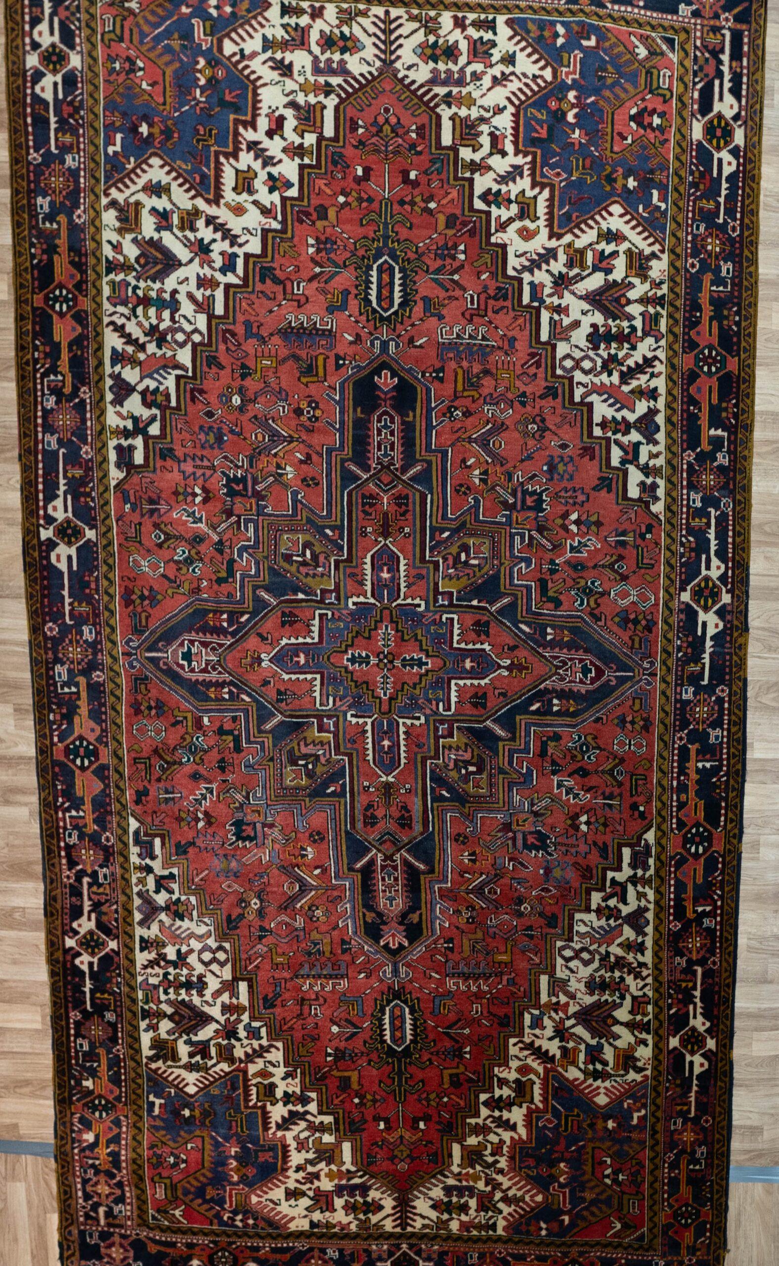 Heriz Wool Silk Rug 8'x11.5'