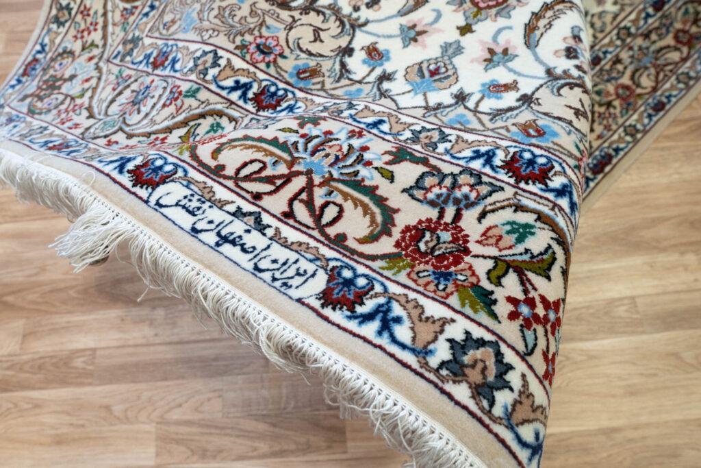 Isfahan Wool Silk Rug 3.8'x5.4' View 6