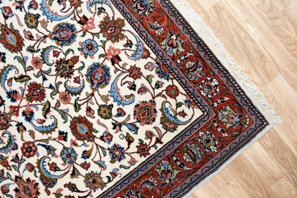 Sarouk Kurk Wool Rug 3.2'x5.2' View 5