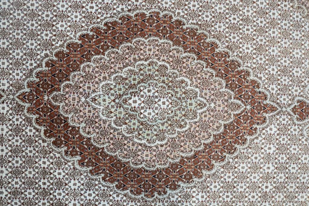 Tabriz Wool Rug 8.6'x11.6' View 4