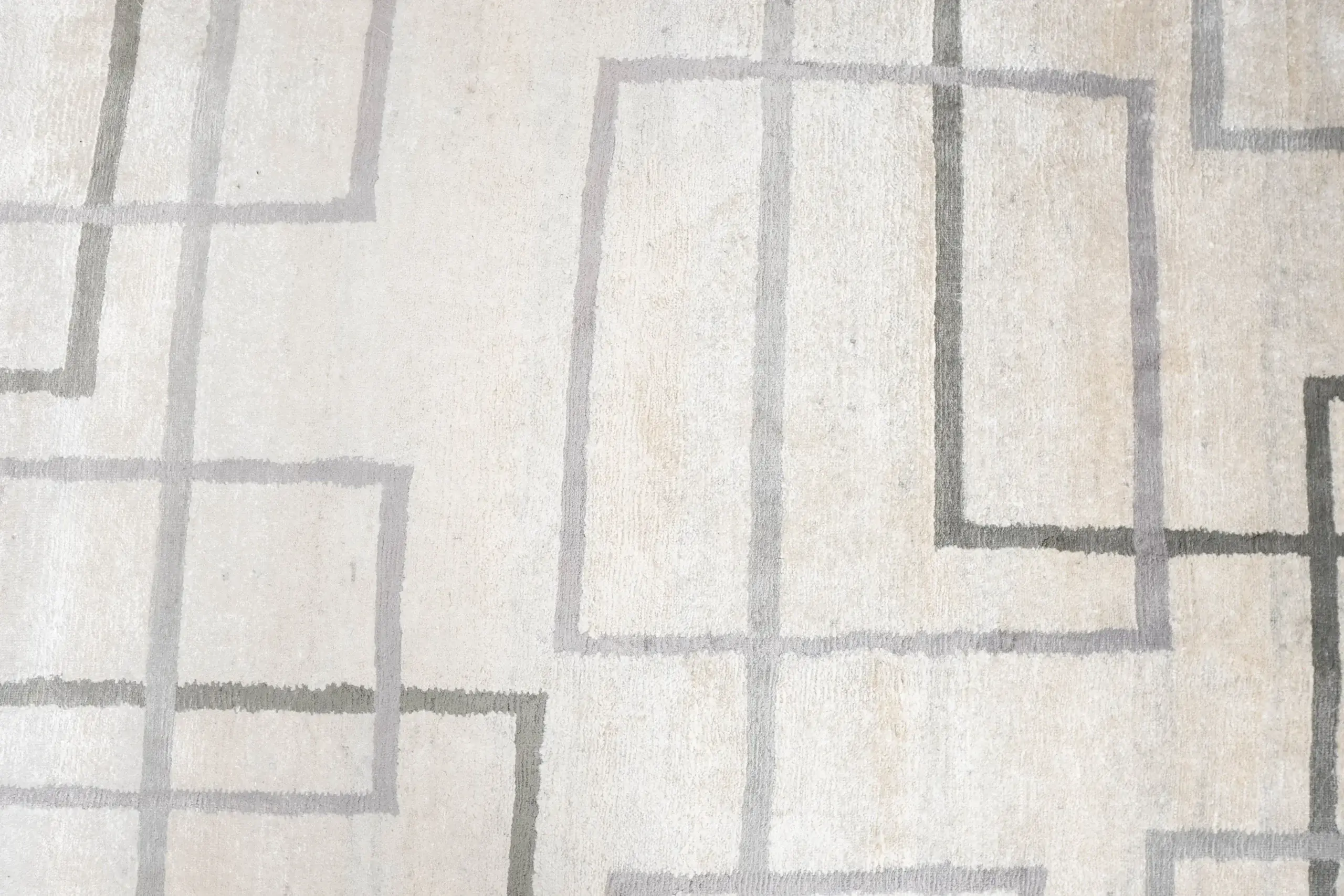 Tibet Wool Silk Rug 6 x 8' View 1