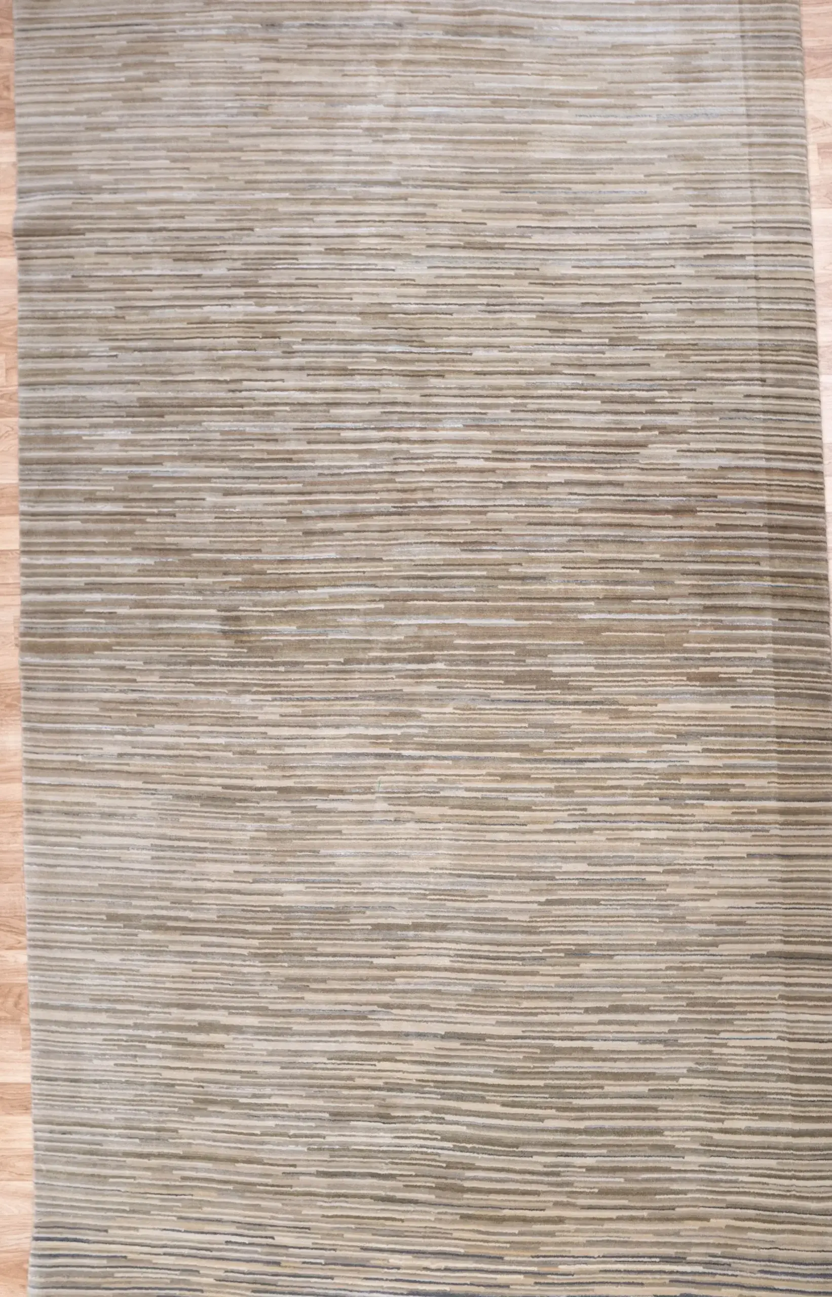 Tibet Wool Silk Rug 6 x 9'