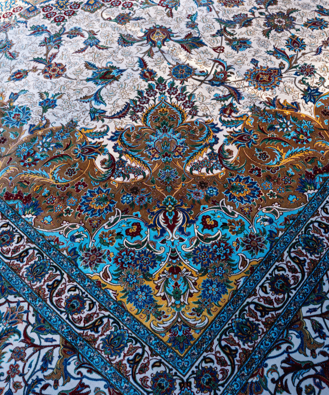 Luxury Qum Silk Handwoven Oriental Rug – 9'8" × 12'8" View 4