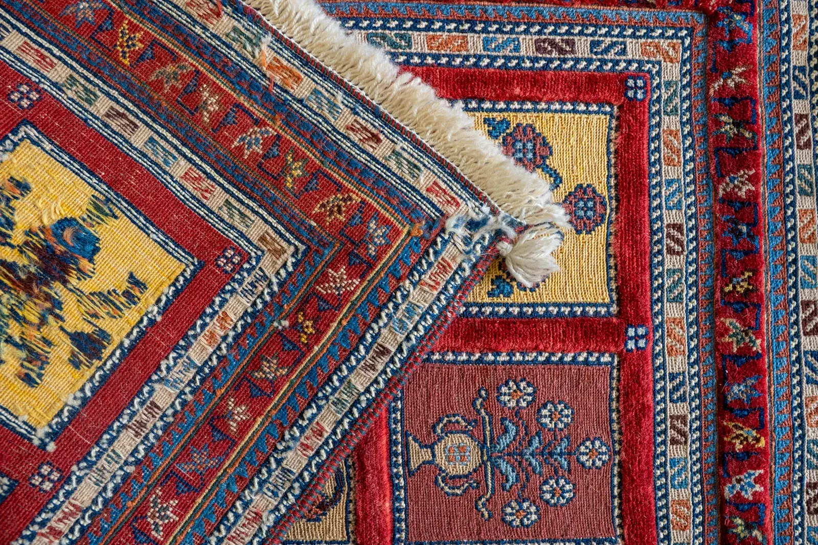 Kilim Rug 3915 – Genuine Hand-Woven Wool Oriental Rug View 6
