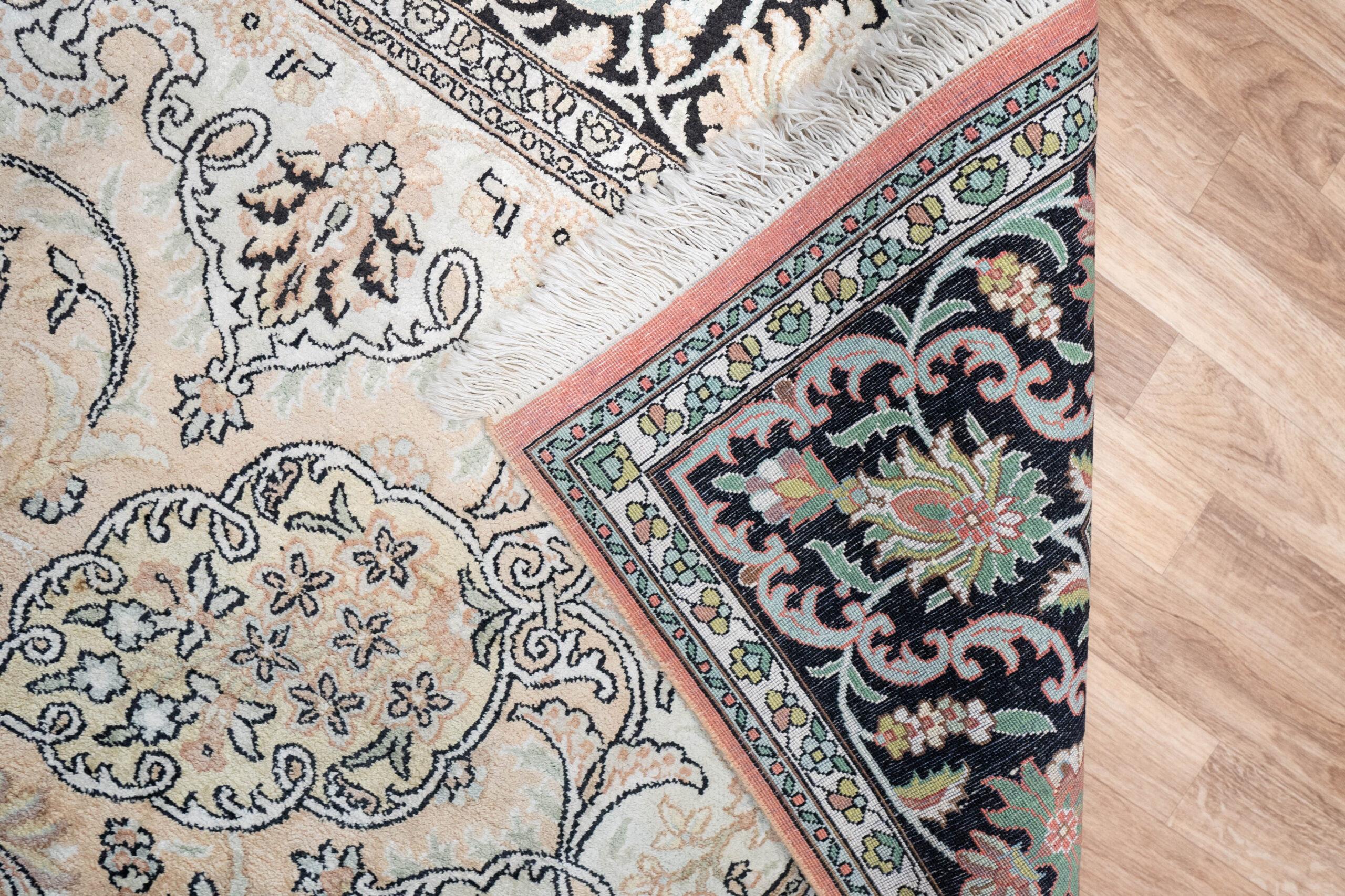 Karache Wool Rug 6.4'x9.4' View 5