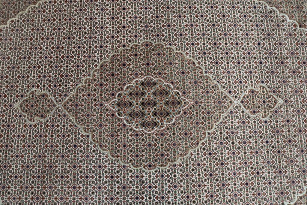 Tabriz Wool Rug 8.5'x11.5' View 2