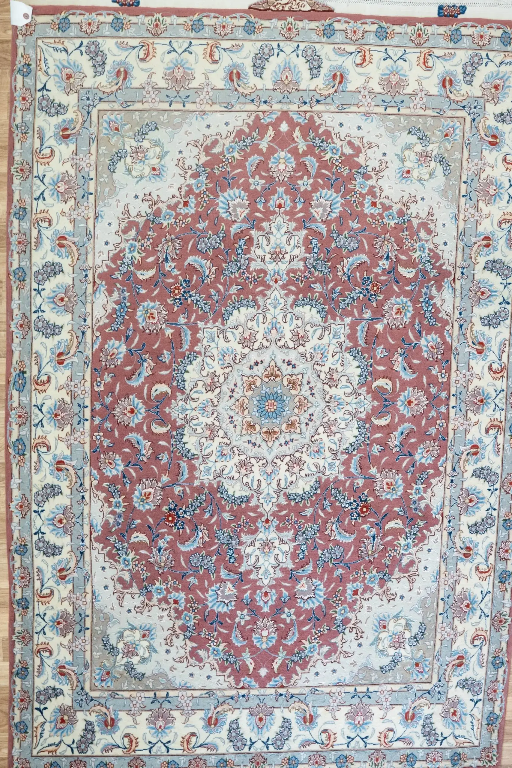 Tabriz Wool Rug 7'x5'