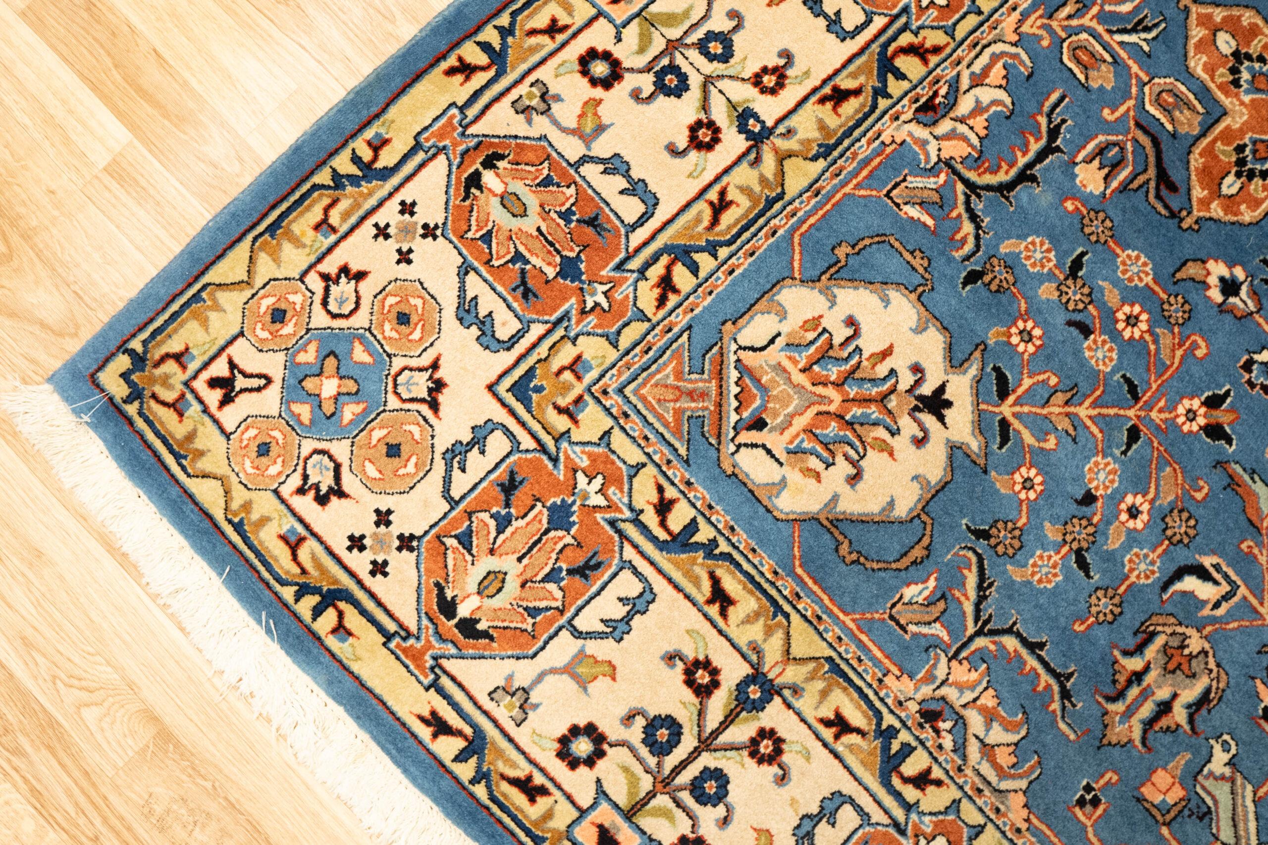 Heriz Wool Rug 7.0x10.0 View 3