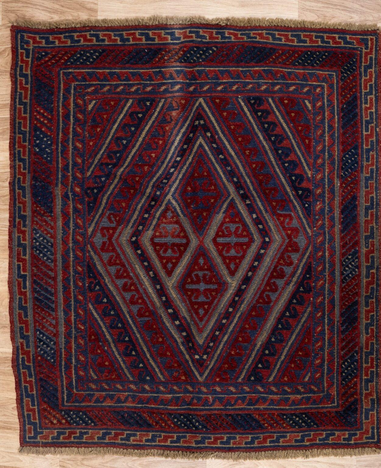 Baluch Wool Rug 3.1'x3.7' View 1
