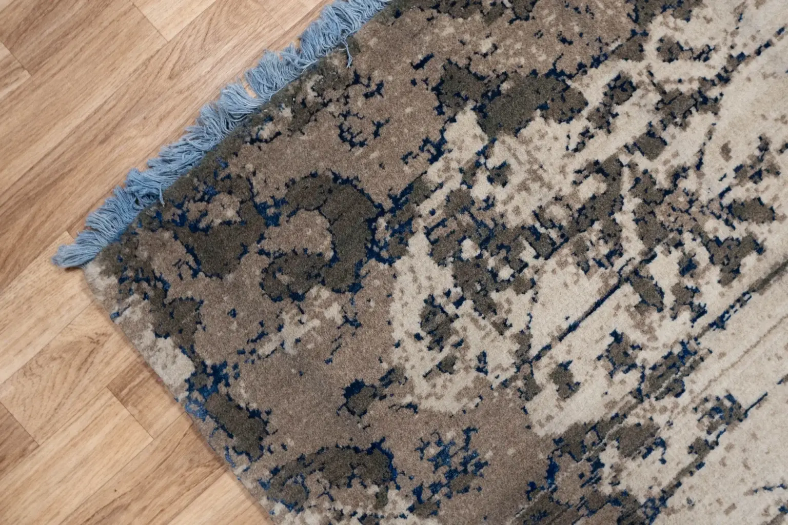 Gabbeh Wool Rug 5 x 7' View 2