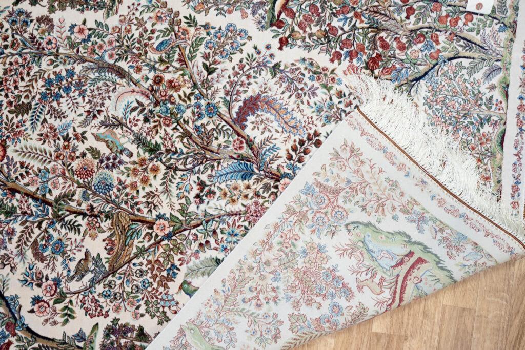 Qum Design Silk Rug 3'x5' View 4