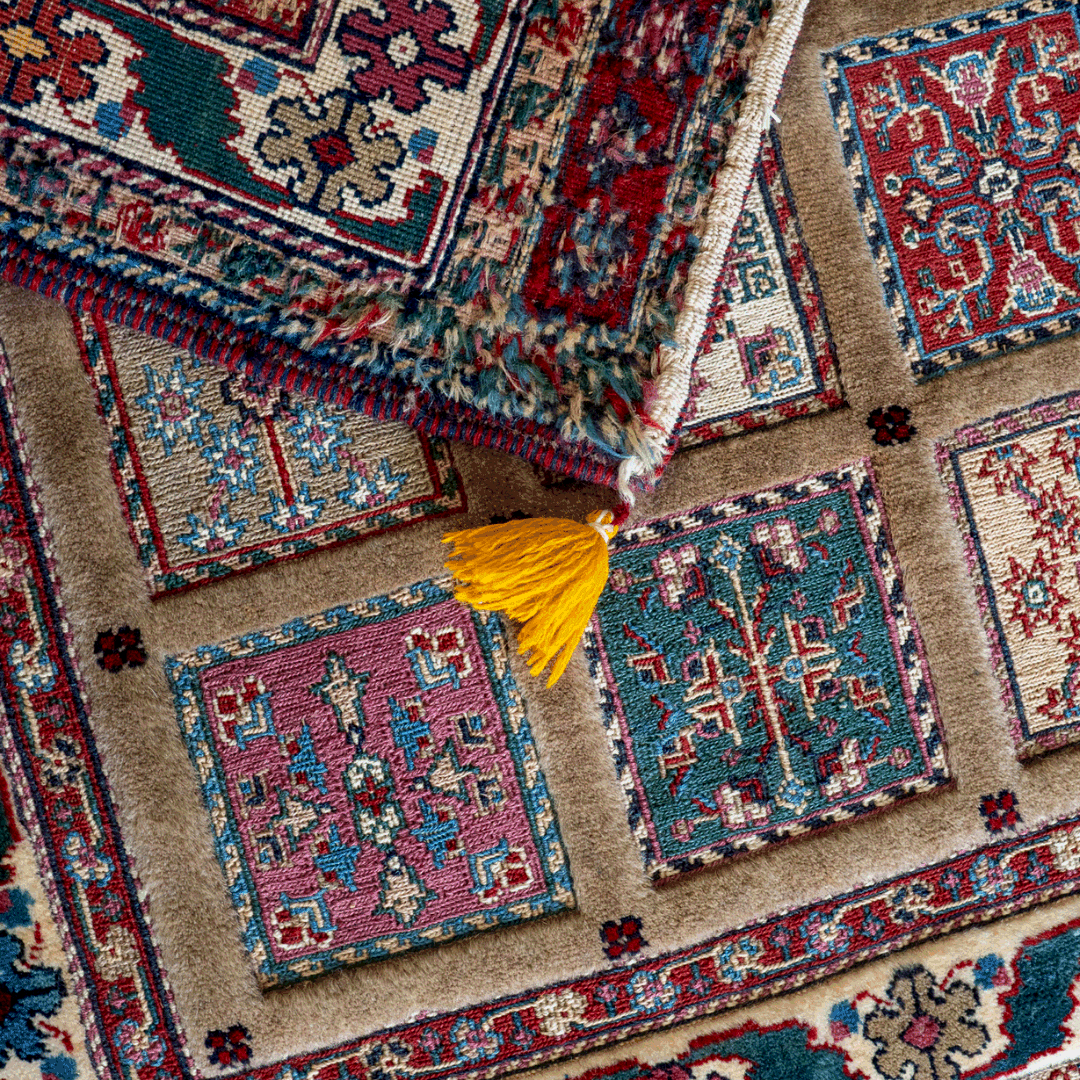 Kilim Rug 3912 – Genuine Hand-Woven Wool Oriental Rug View 3