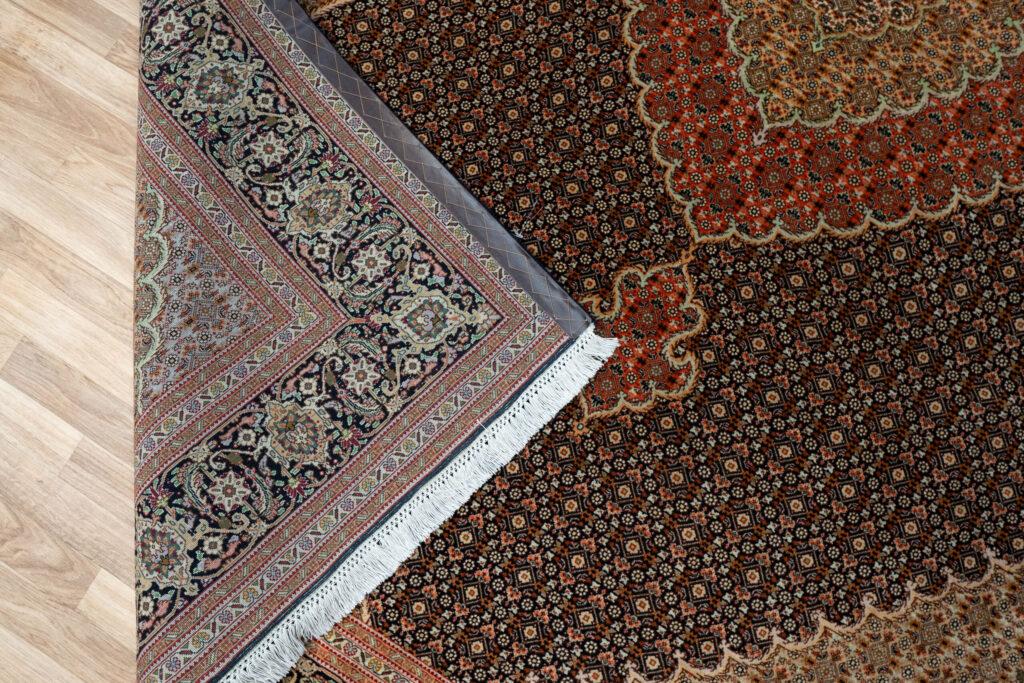 Tabriz Wool Silk Rug 6.9'x9.9' View 5