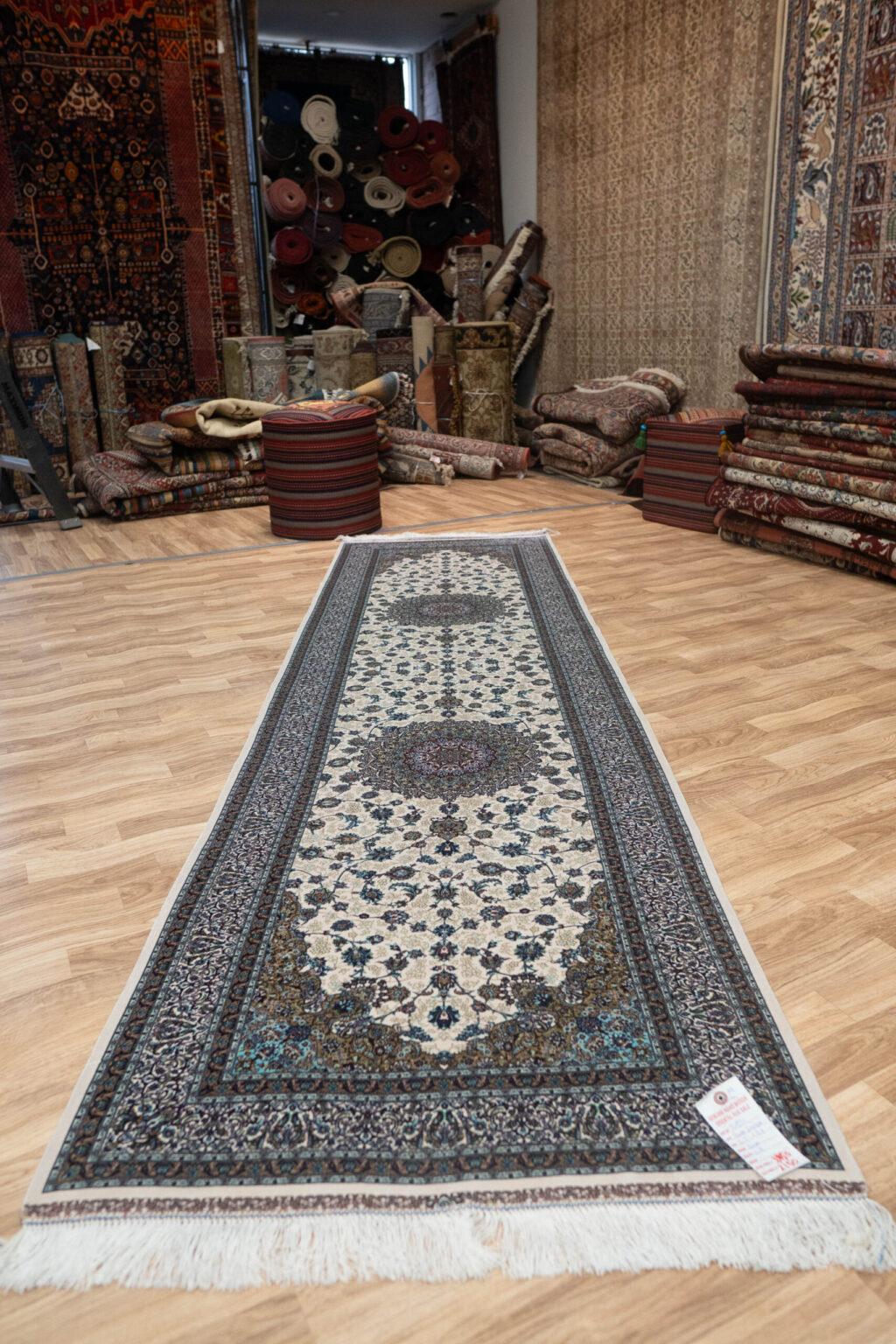 Qum Rug 2.7x9.8 View 1