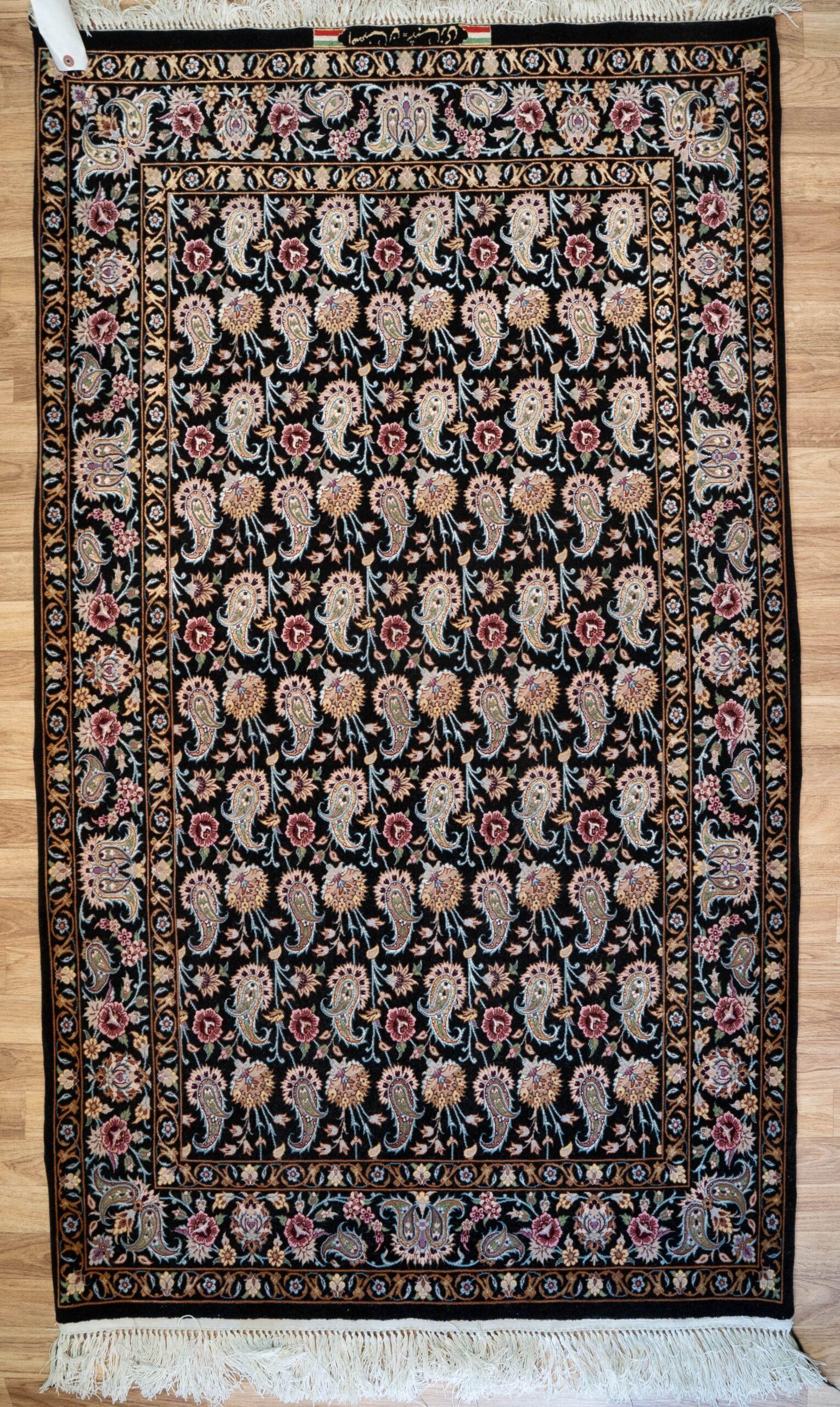 Isfahan Wool Silk Rug 3.9'x5.9'