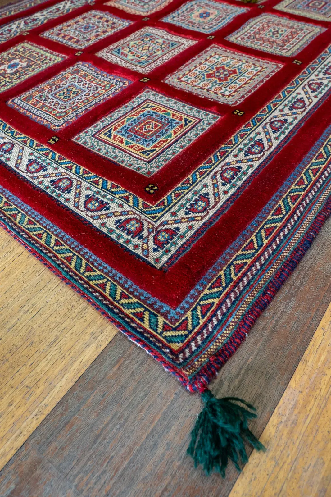 Kilim Rug 3920 – Genuine Hand-Woven Wool Oriental Rug View 8