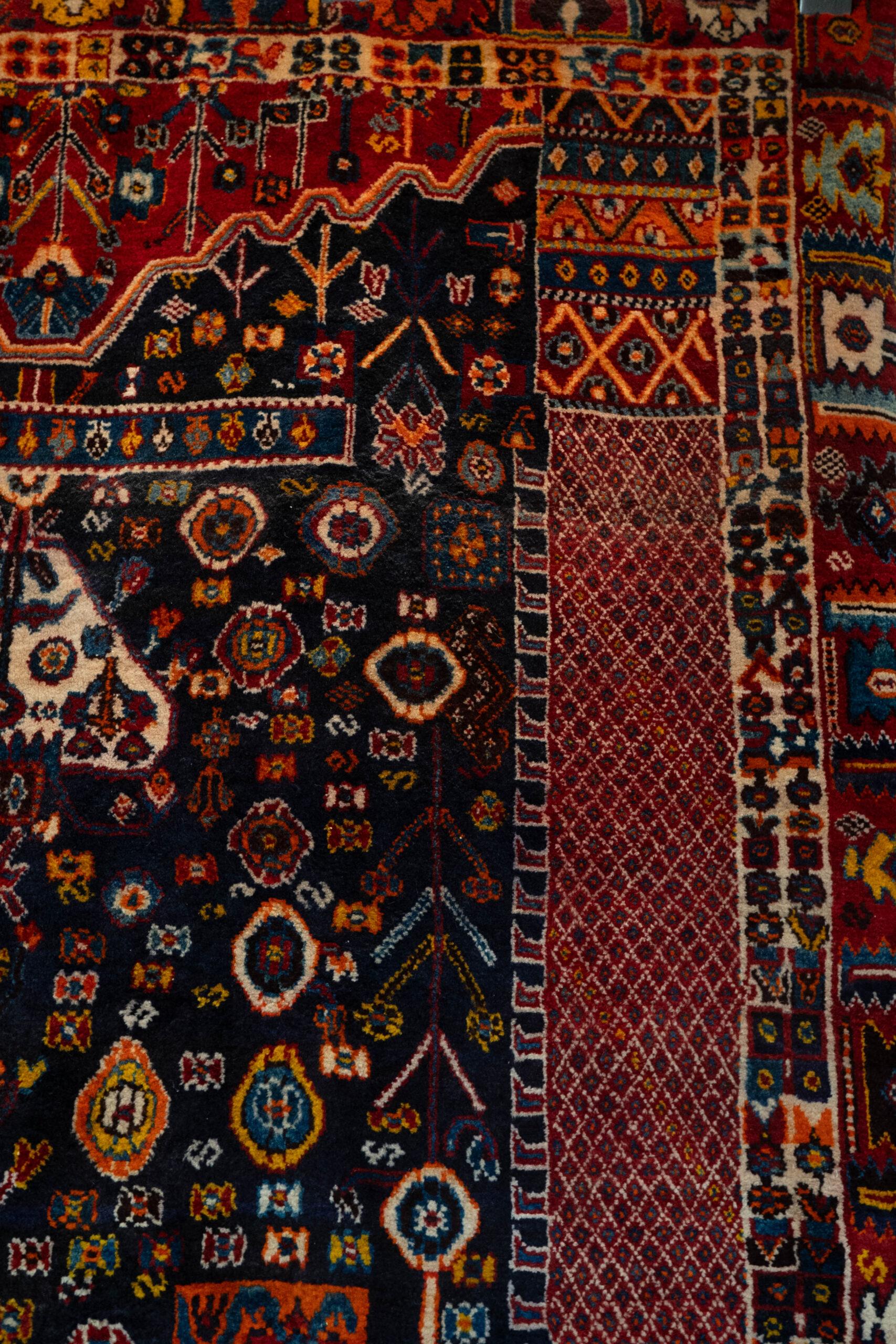 Qashqai Wool Rug 1.8'x4.10' View 8