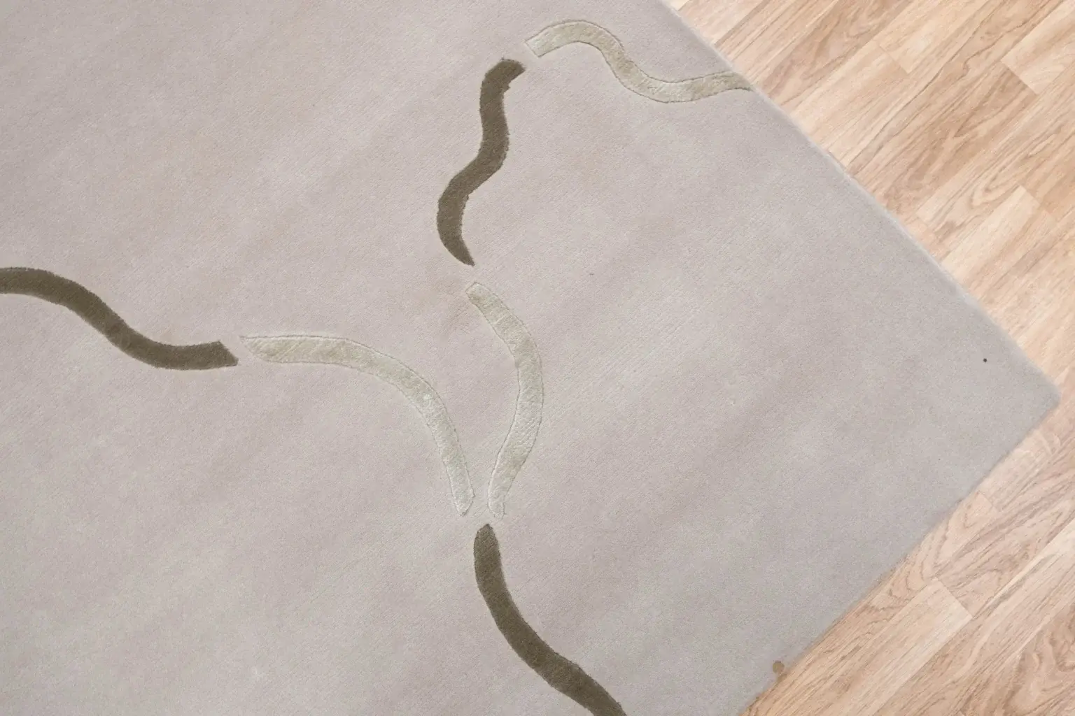 Tibet Wool Rug 6 x 9' View 3