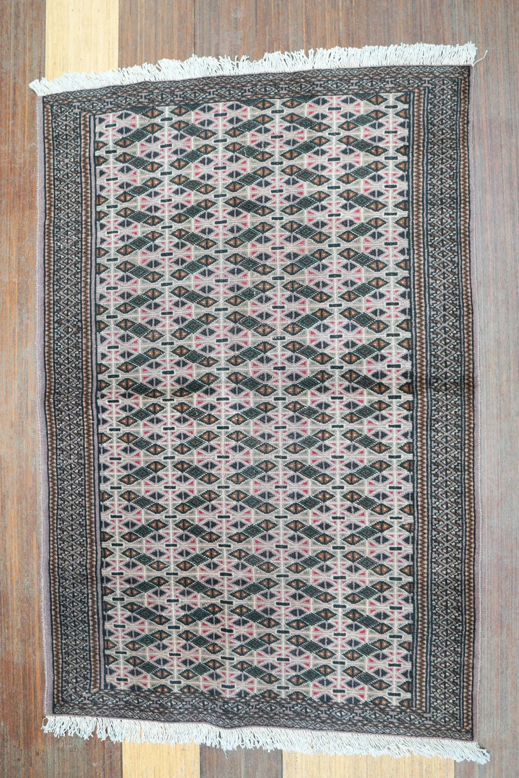 Turkmen Rug 2.10’x4.10′ View 5
