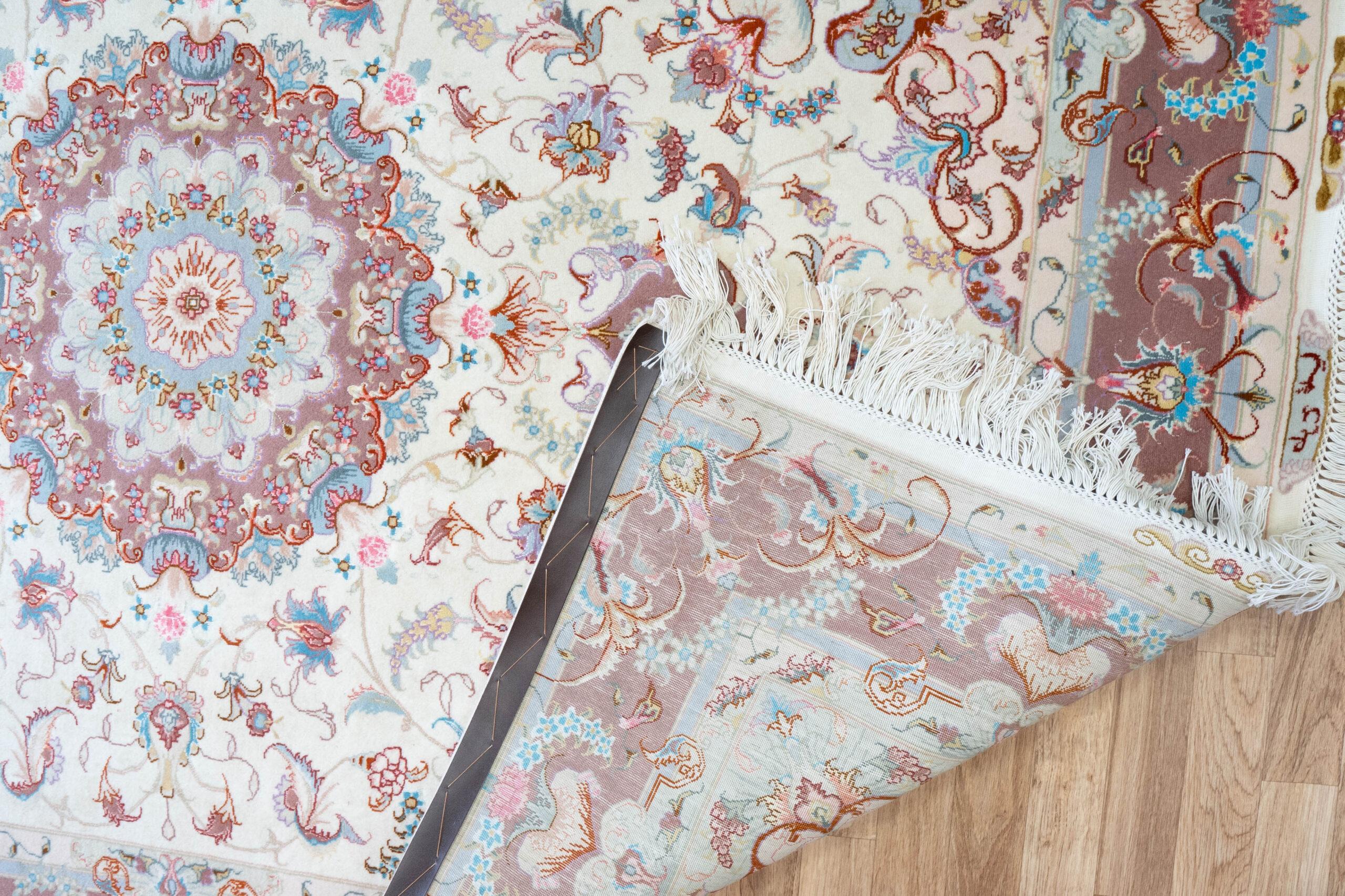 Tabriz Wool Silk Rug 5'x7' View 5