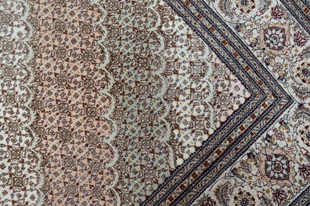 Tabriz Wool Rug 8.6'x11.6' View 6