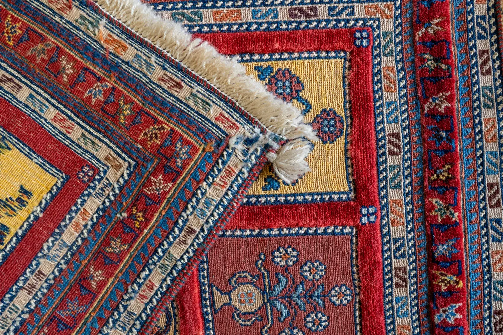 Kilim Rug 3915 – Genuine Hand-Woven Wool Oriental Rug View 7