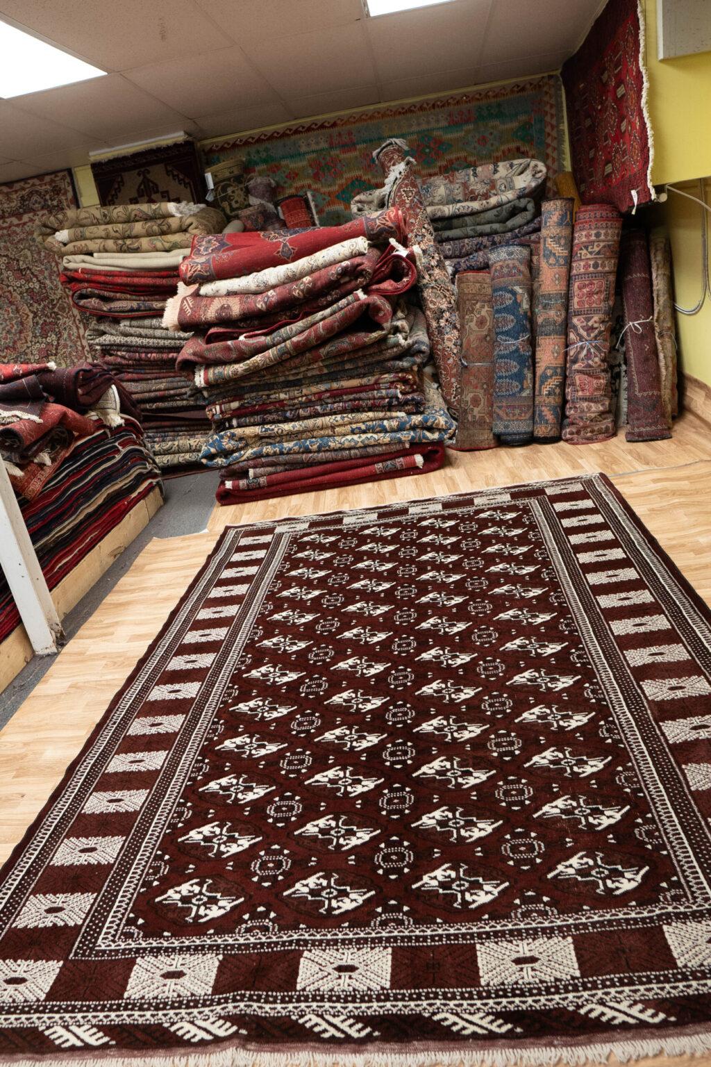 Turkmen Wool Rug 6.8x9.8 View 4