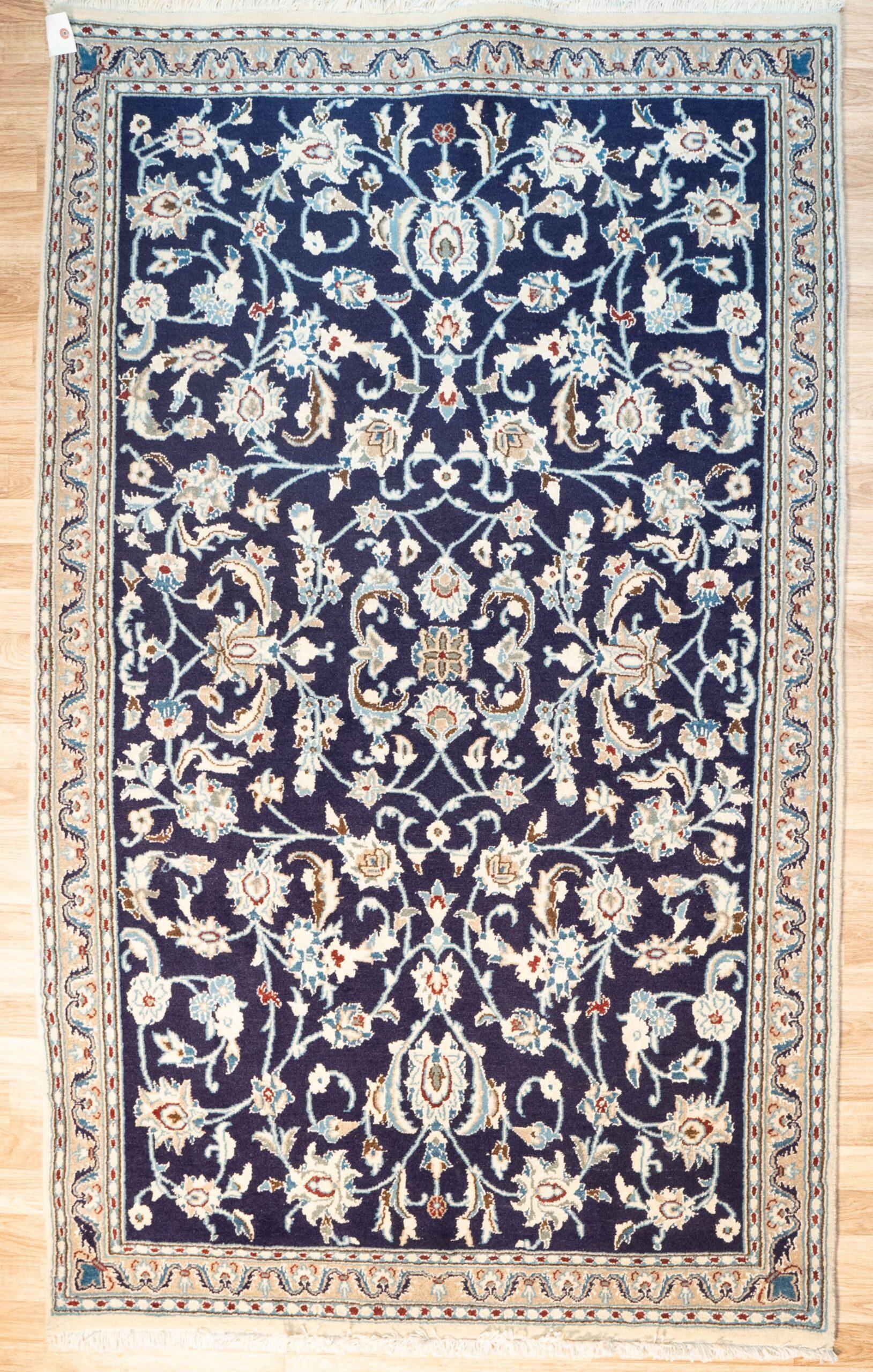 Nain Wool Silk Rug 4.1'x6.5' View 1
