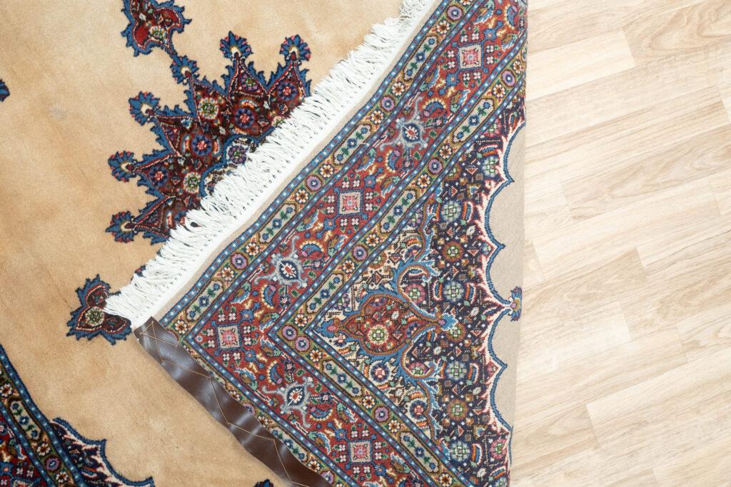 Moud Wool Rug 4.11'x4' View 4