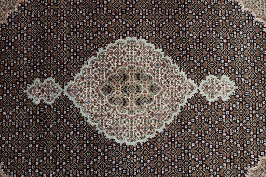 Tabriz Wool Silk Rug 6'x9' View 2