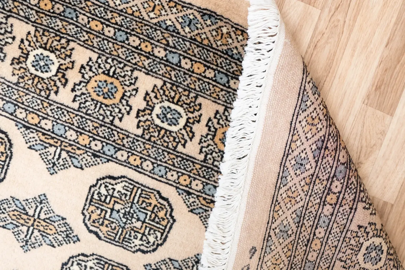 Bokhara Wool Rug 8 x 10' View 1