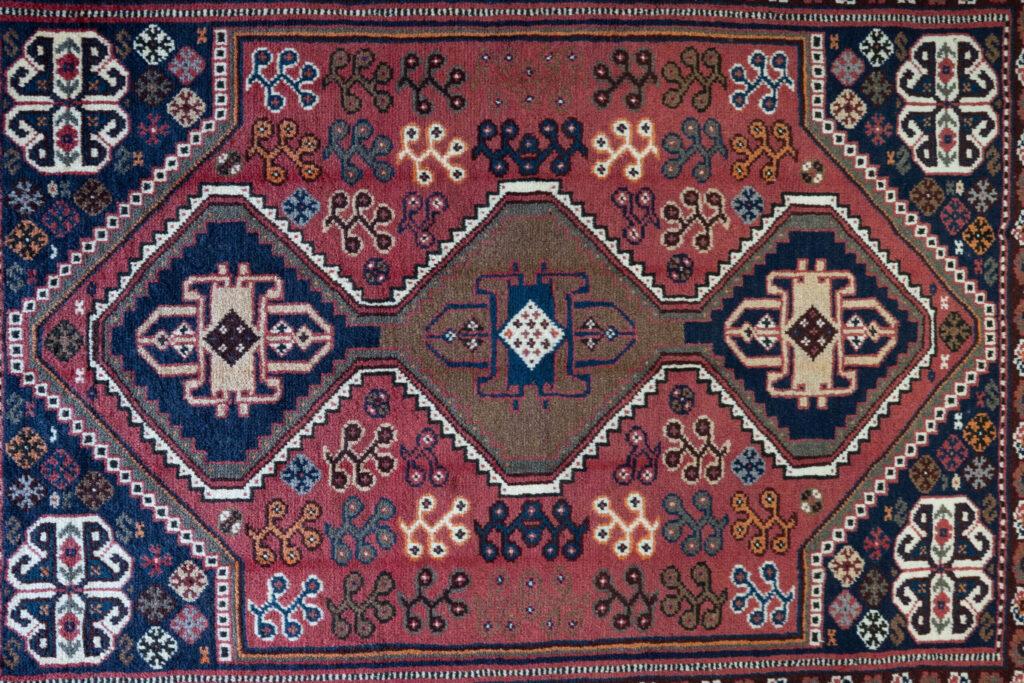 Qashqai Wool rug 3.1'x5.2' View 3