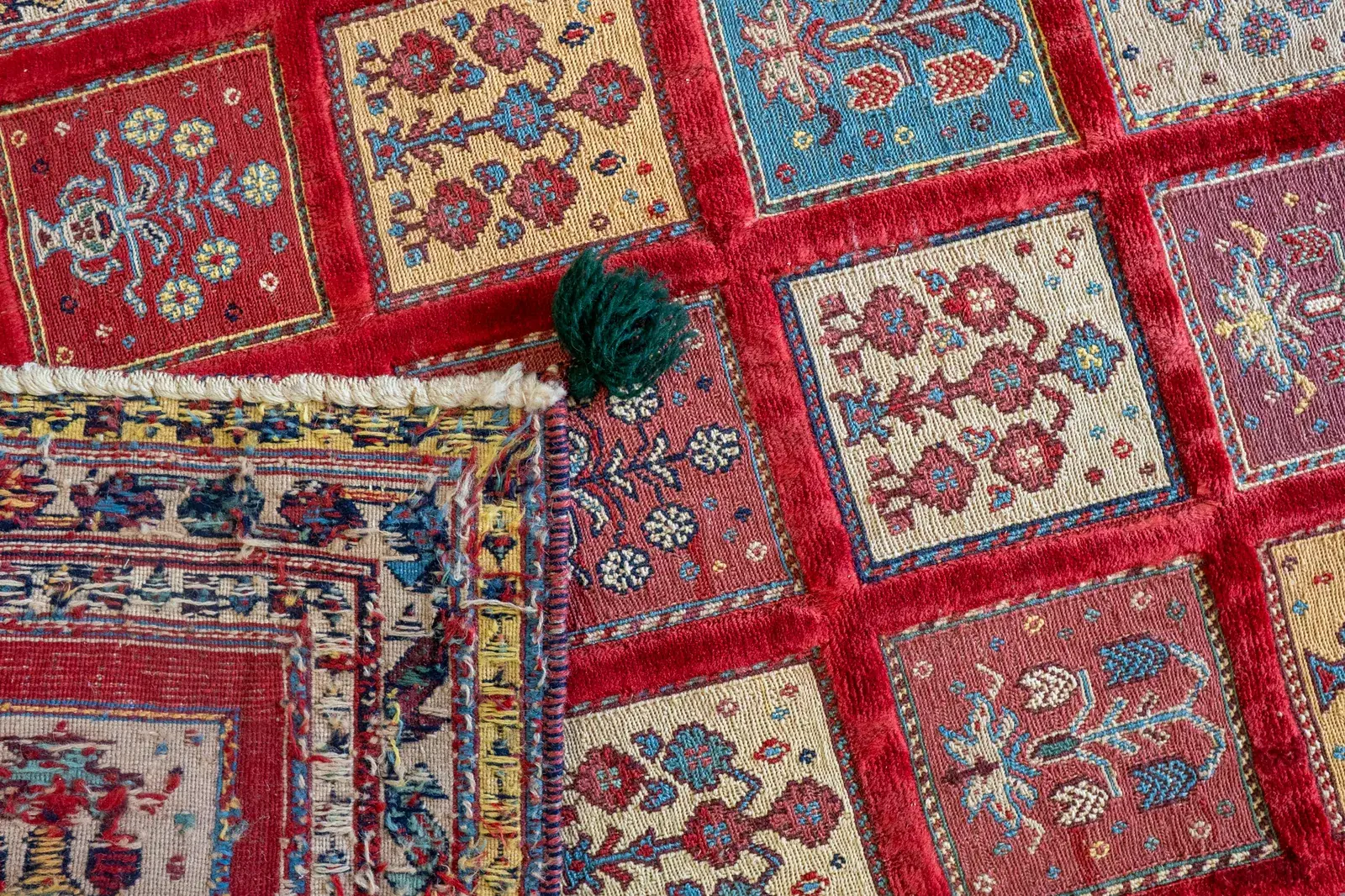 Kilim Rug 3907 – Genuine Hand-Woven Wool Oriental Rug View 6