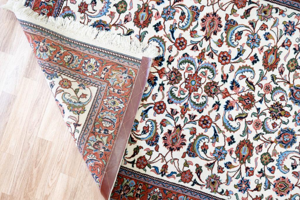 Sarouk Kurk Wool Rug 3.2'x5.2' View 3