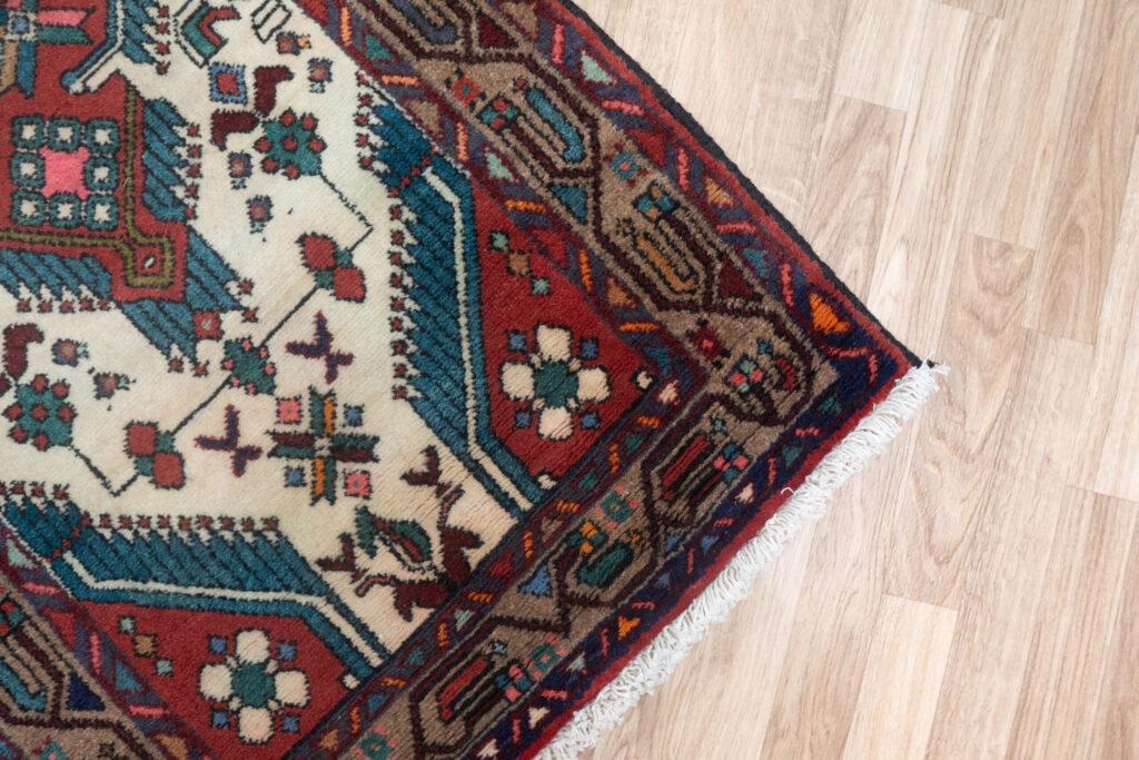 Hamadan Wool Runner 2.6'x10.1' View 3