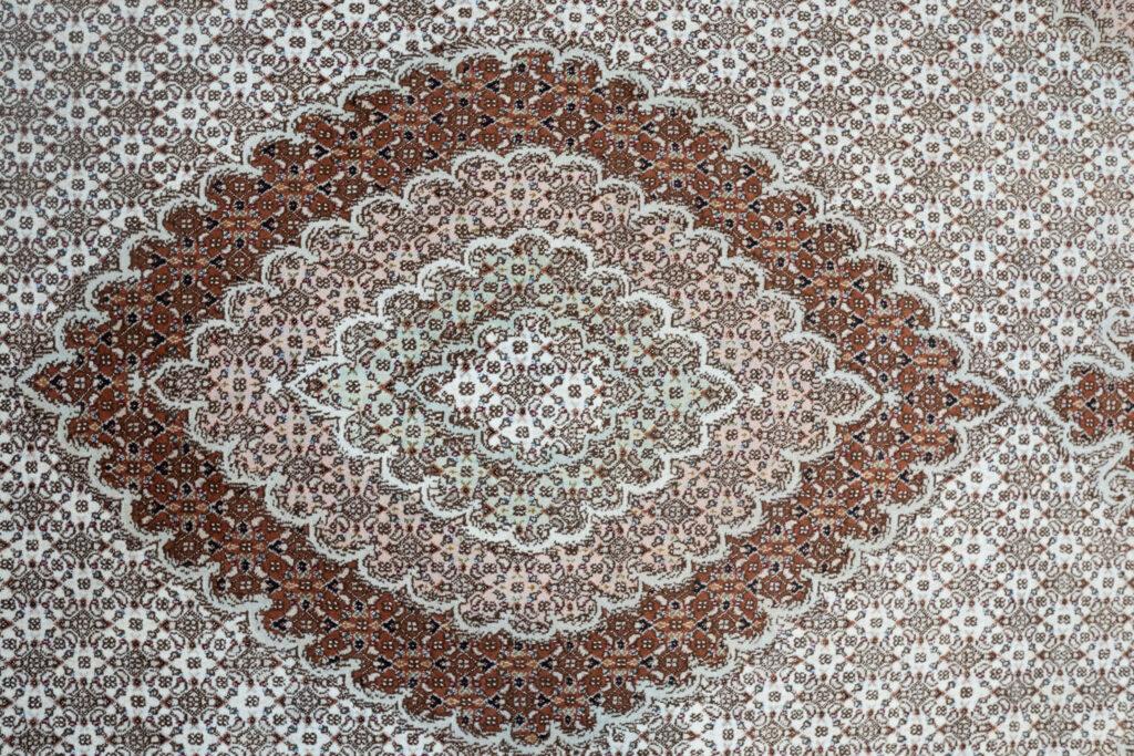 Tabriz Wool Rug 8.6'x11.6' View 3