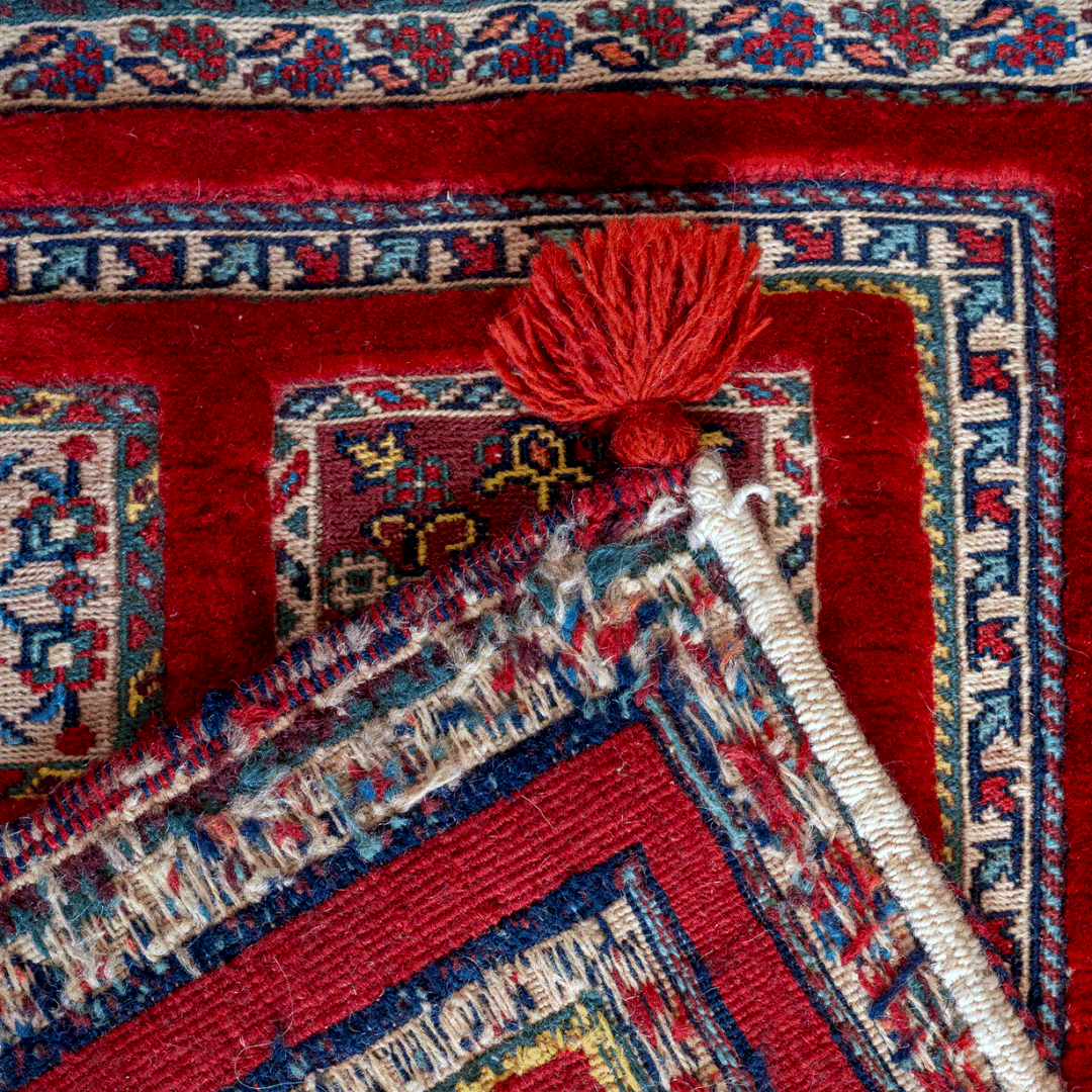 Kilim Rug 3916 – Genuine Hand-Woven Wool Oriental Rug View 3