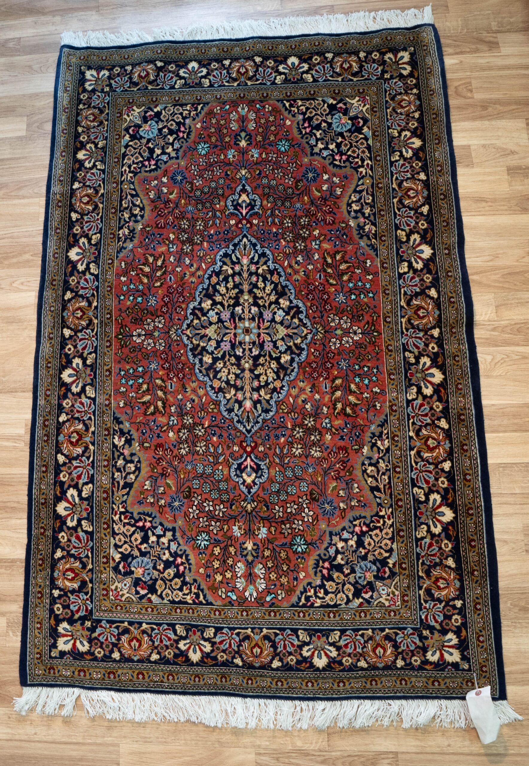 Qum Design Kurk Wool Rug 3.5'x5.6' View 2