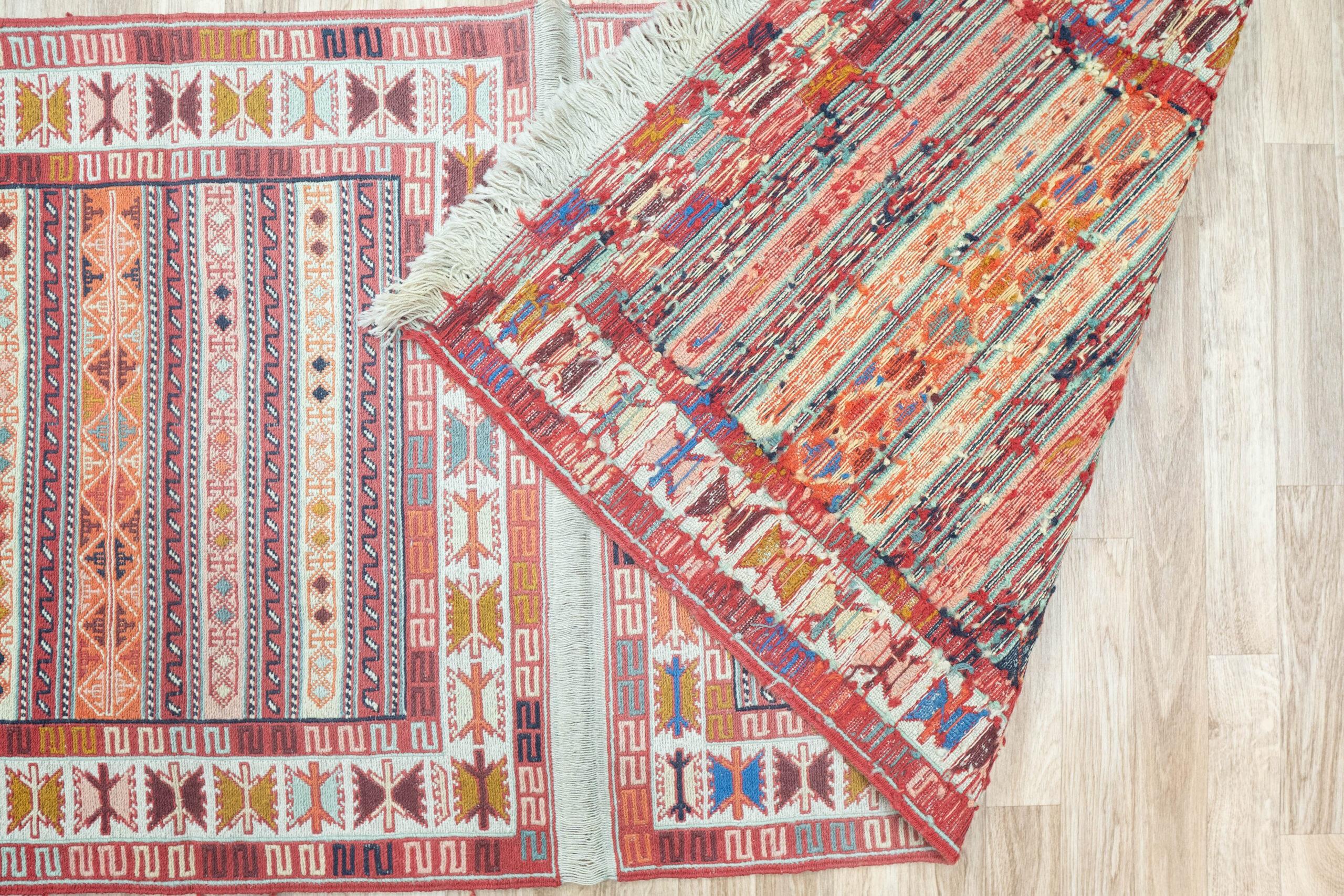 Kilim Wool Rug 2.6'x6' View 4