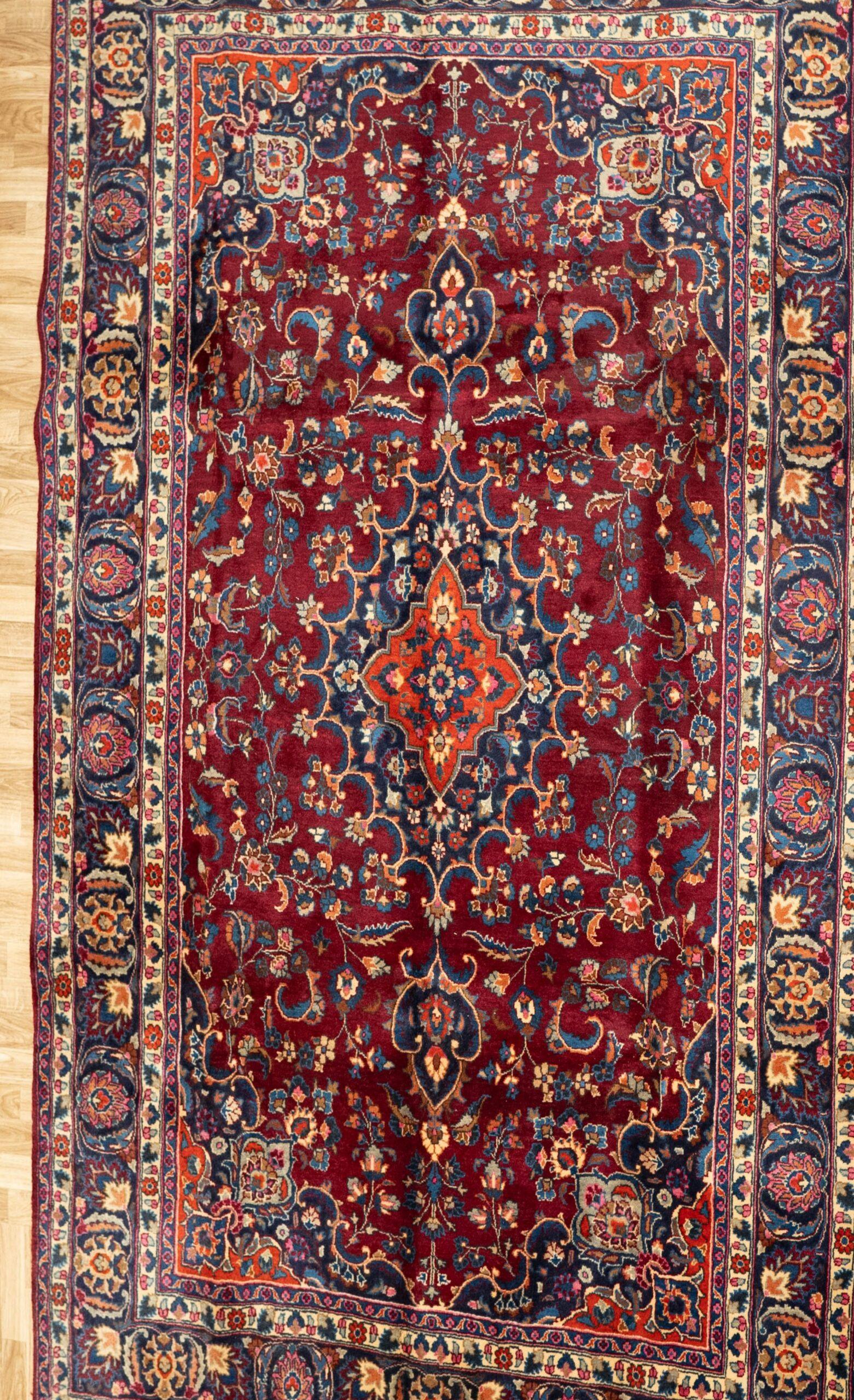Mashad Wool Rug 6.8x9.8 View 4