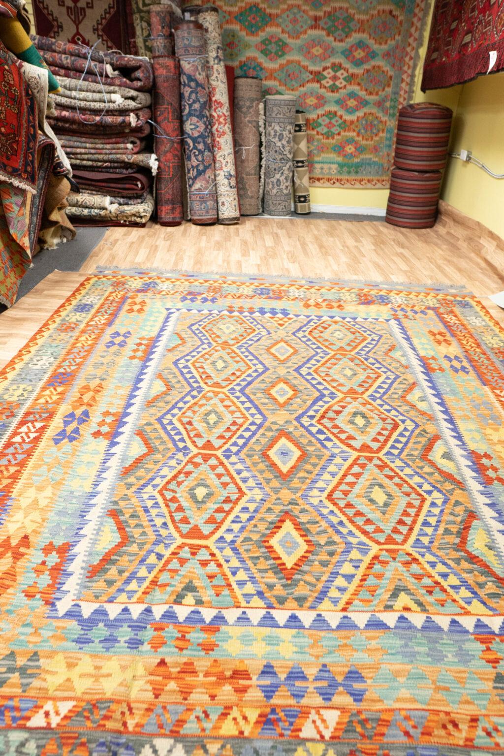 KIlim Wool Rug 6.9x9.1 View 4