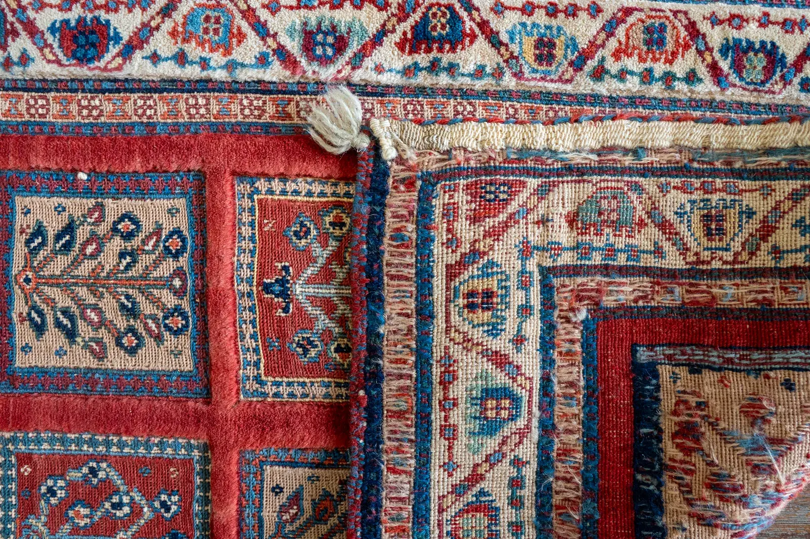 Kilim Rug 3918 – Genuine Hand-Woven Wool Oriental Rug View 4