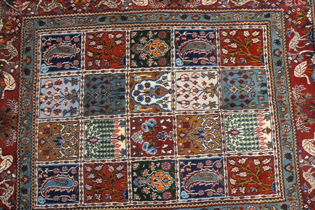 Moud Wool Rug 3.5'x4.1' View 2