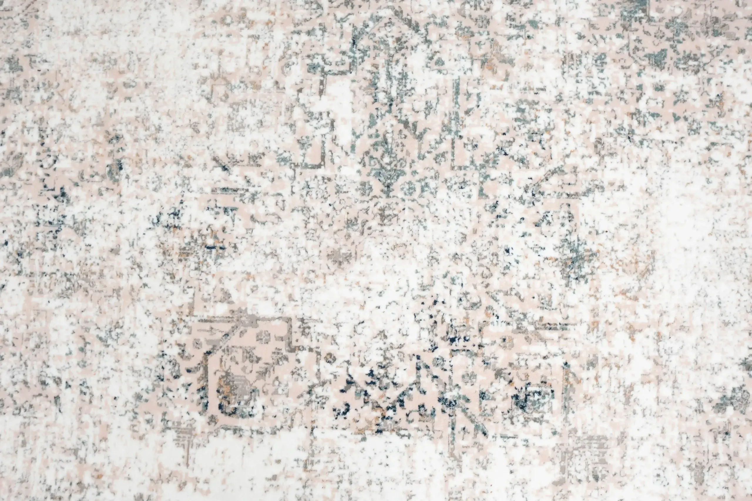 Magrola Rug 5 x 8' View 2