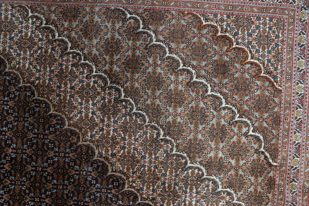 Tabriz Wool Rug 9.11'x13' View 6