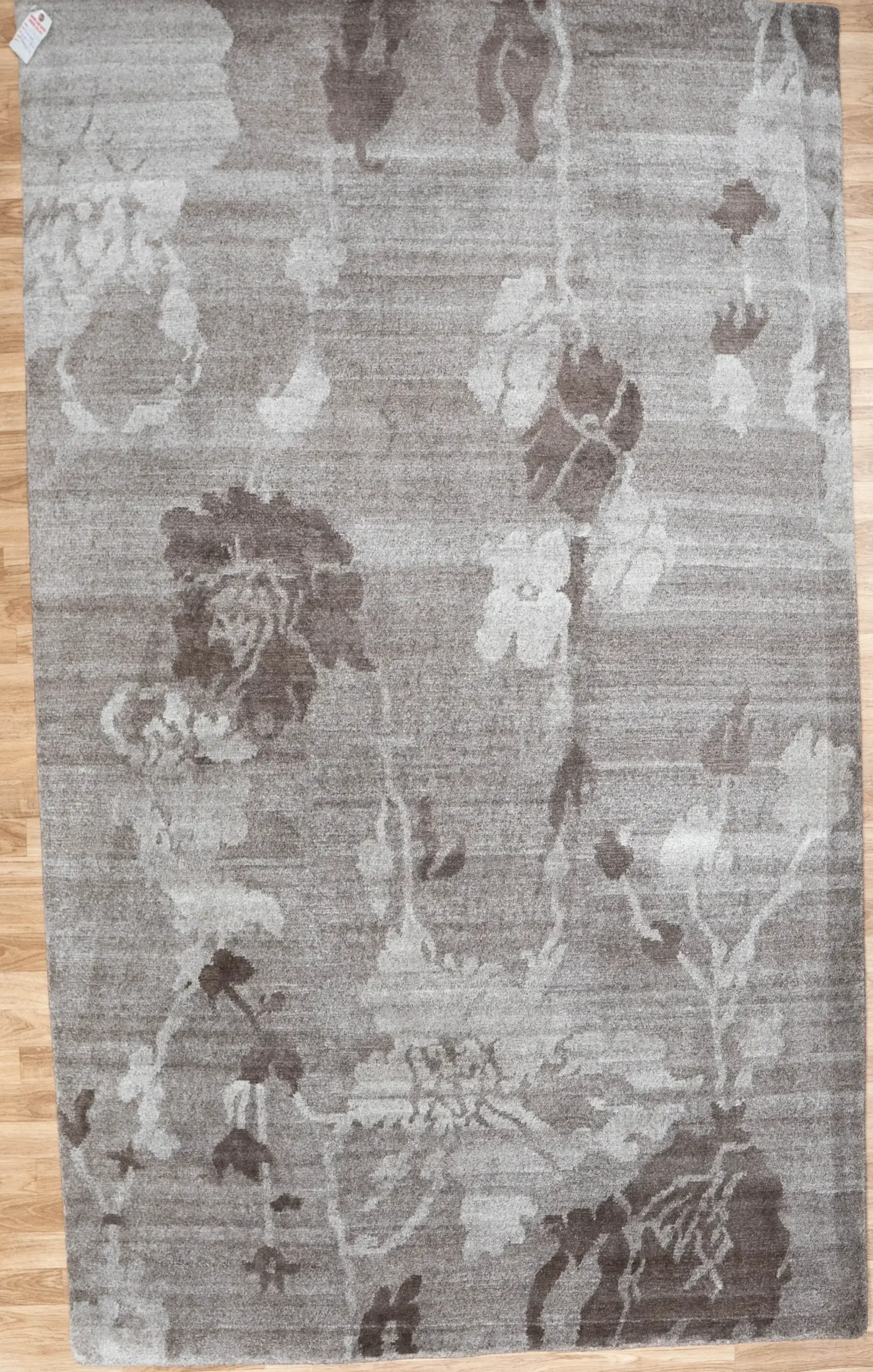 Tibet Wool Silk Rug 6 x 8' View 2