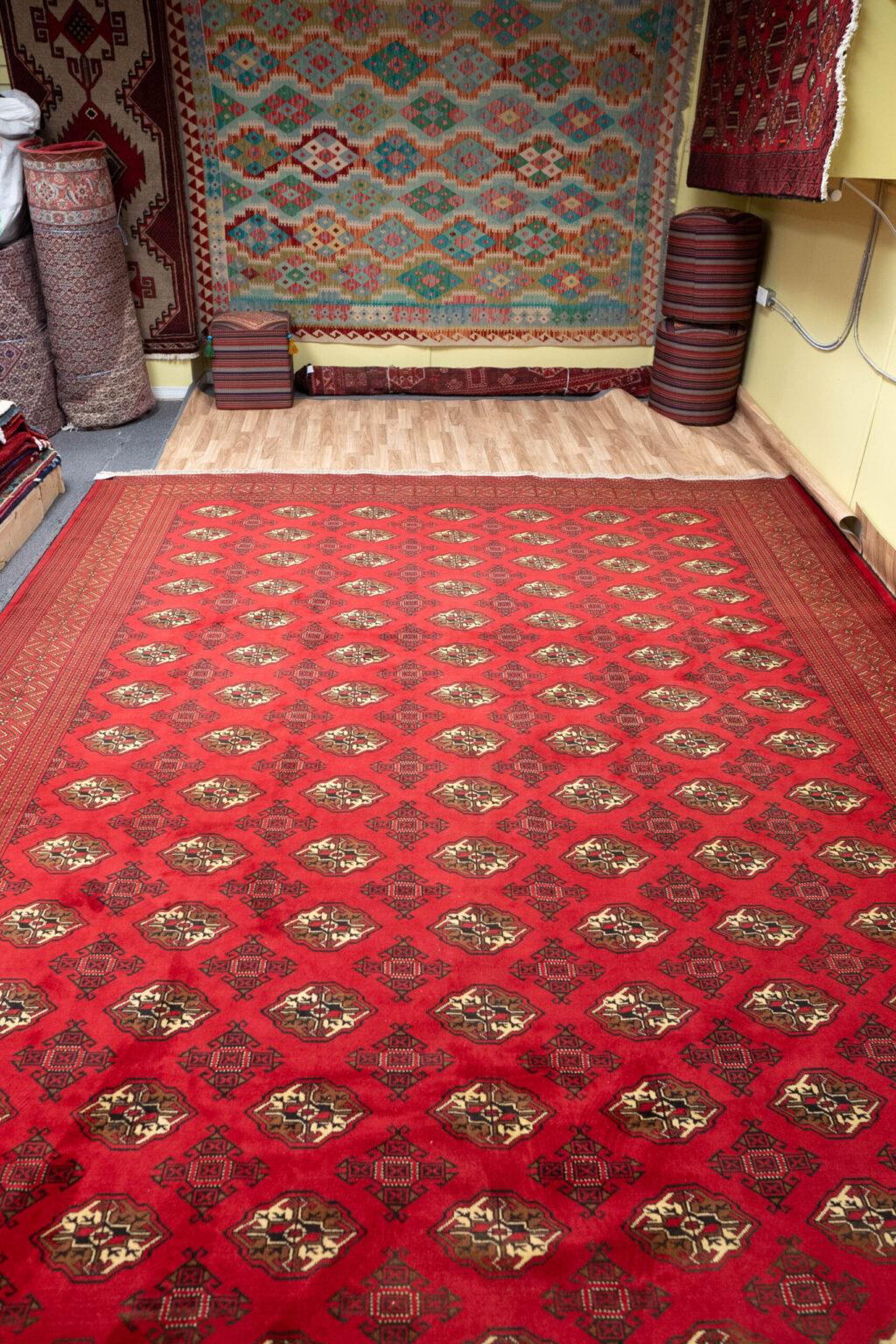 Turkmen Wool Rug 12.7x10.1 View 1