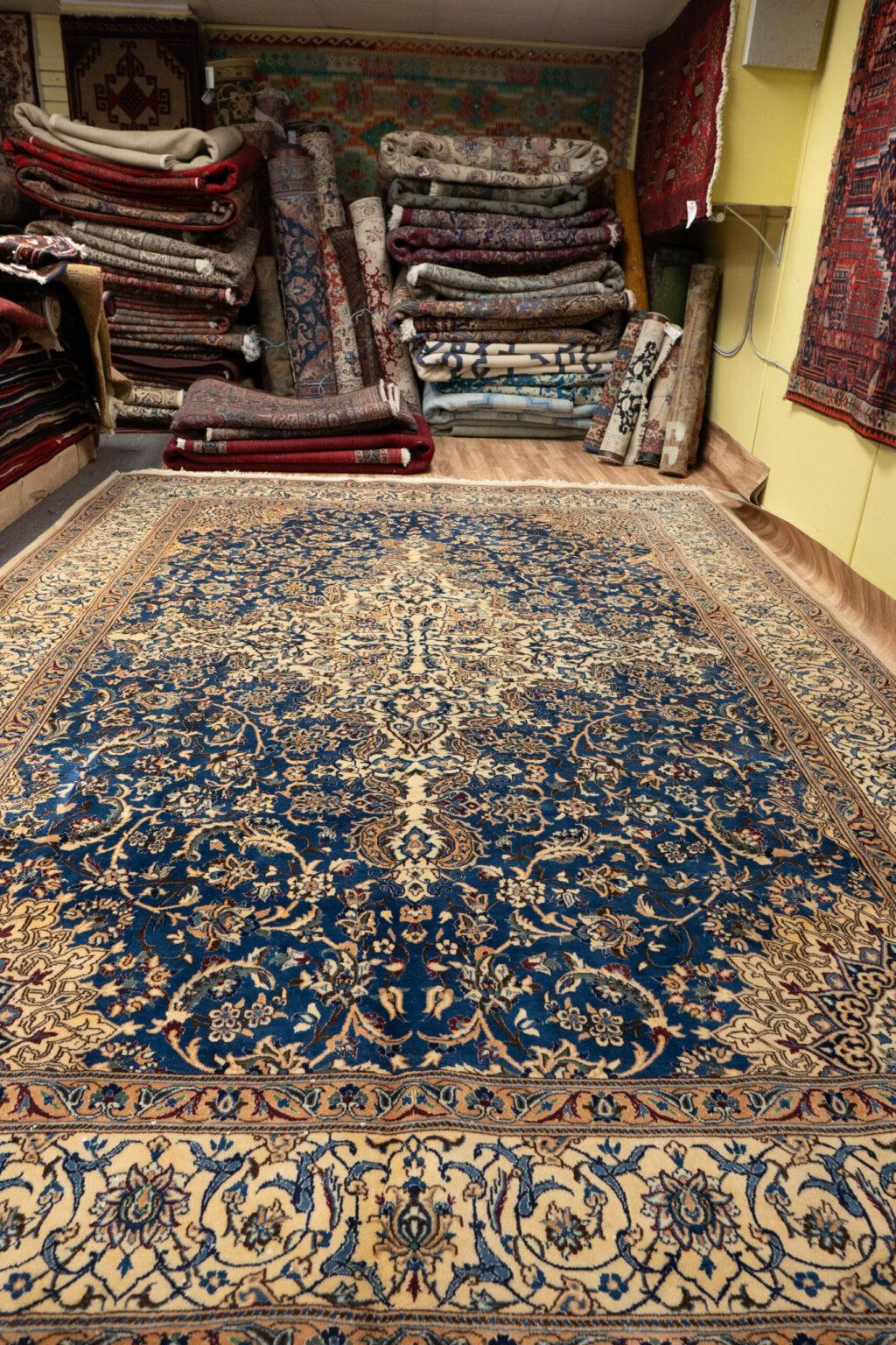 Nain Wool Rug 9.7x12.7 View 3