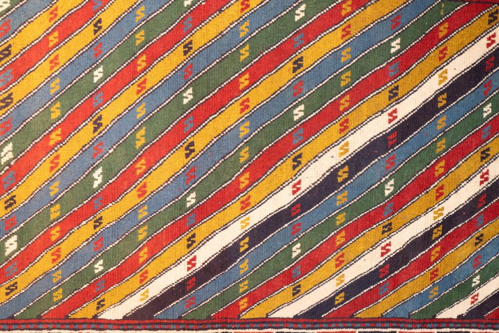 Sarouk Wool Rug 3.8'x6.7' View 1